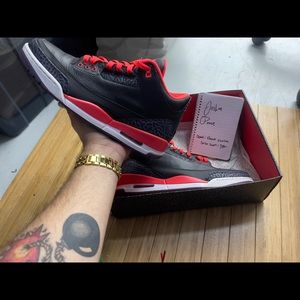Jordan 3 Retro "Crimson" Size - 10